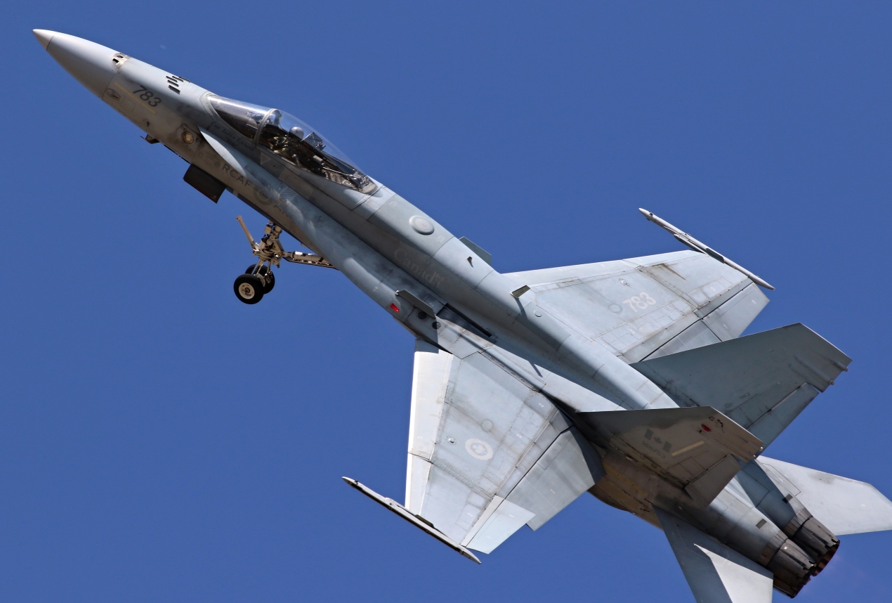 4.CF-18